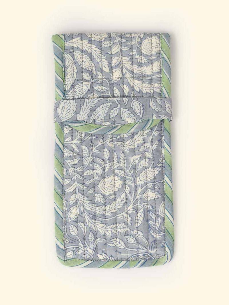 Glasses case by Khasto a product of craftsmanship and sustainability. The glasses case is hand block printed and quilted.