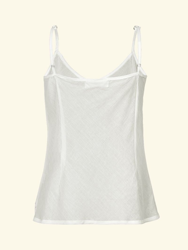 Camisole short by Khasto a product of craftsmanship and sustainability. The women camisole short is hand block printed and has an inner lining of our celebrated soft voile for an optimal wearing comfort.