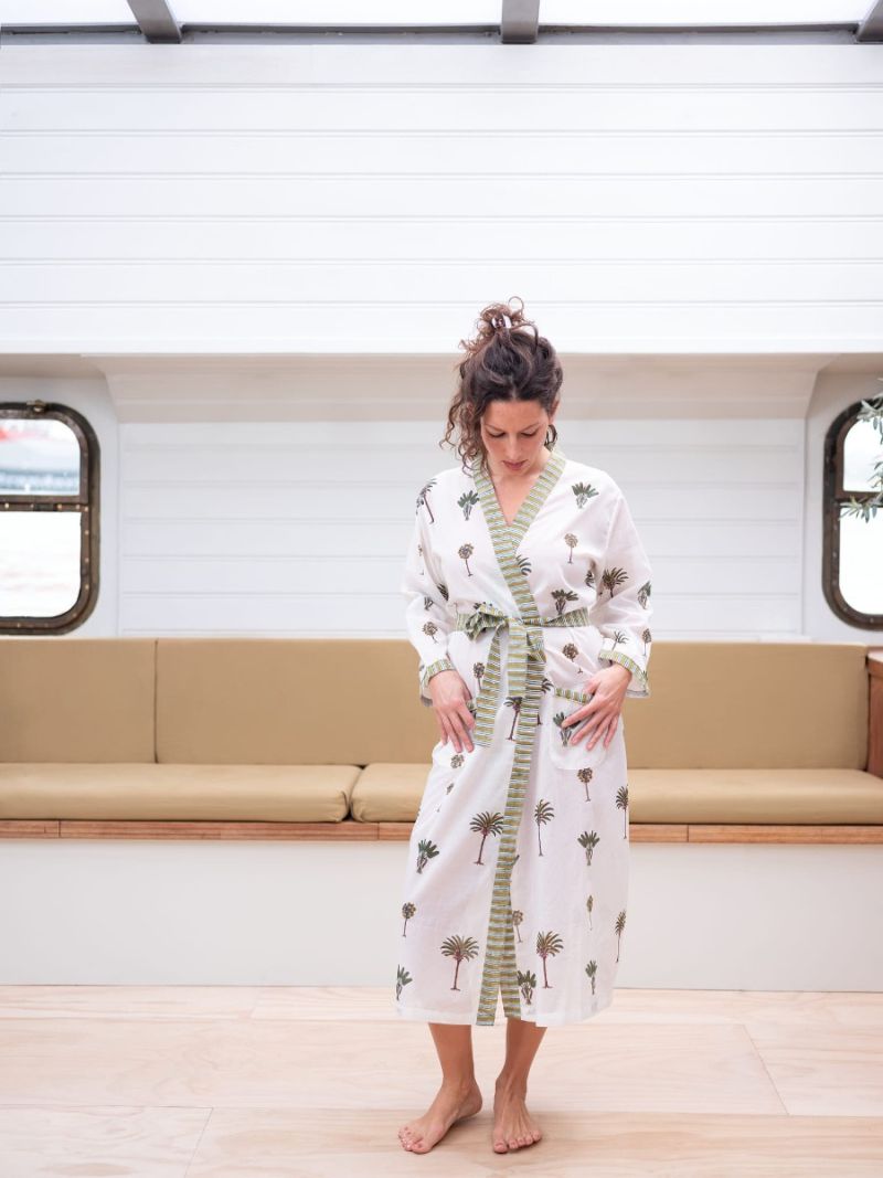 Women’s dressing gown made of 100% organic cotton – Seasonal Collection