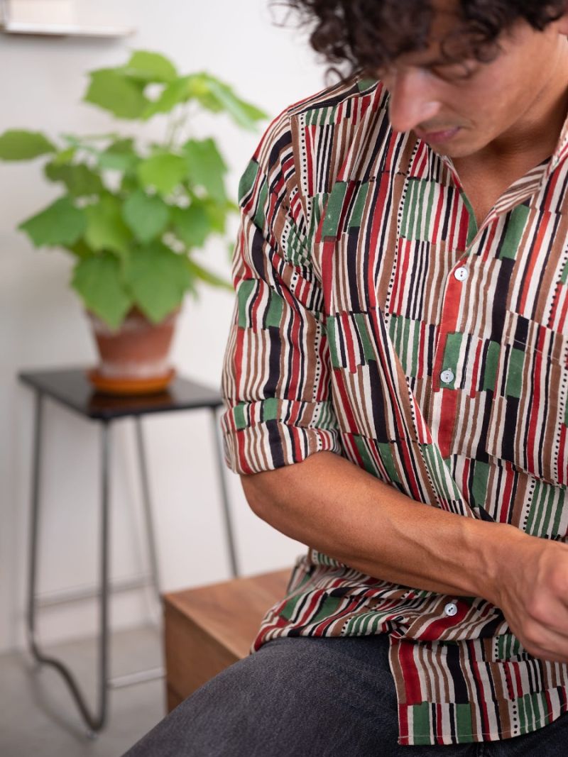Heren blouse met African stripe gemaakt van katoen – Zomer Collectie